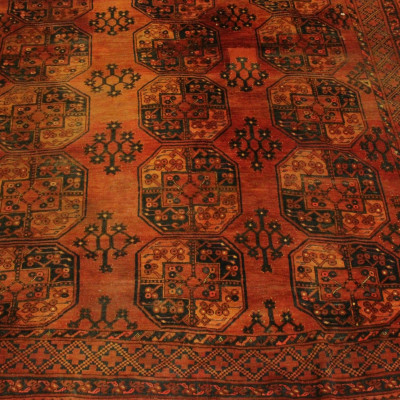 Image for Lot Turkmen Wool Carpet - 7-6 x 10-6