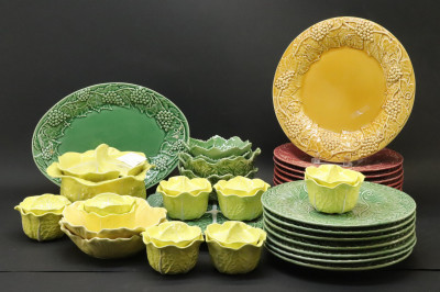 Image for Lot Group Ceramic Cabbage  Grape Vine Dinnerware