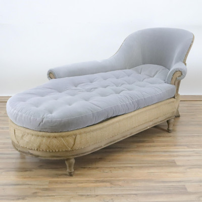 Image for Lot Victorian Style Stained Pine Chaise Longue