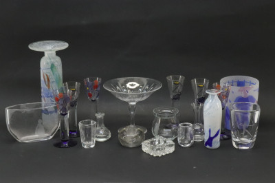 Image for Lot Swedish Art Glass Vases Mats Jonasson  others