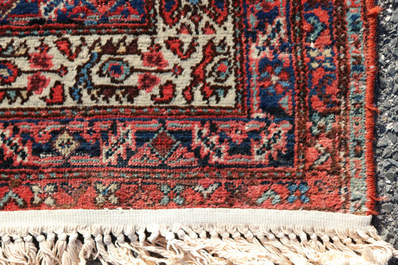 Image 9 of lot 2 Persian Rugs 4'10' x 9'8' and 4'3' x 6'1'