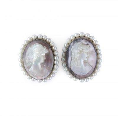 Image for Lot Pair of Carved Mother of Pearl Cameo Pins