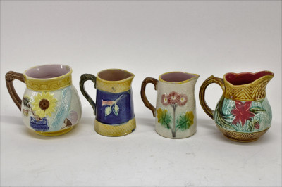 Image 5 of lot 16 Majolica Pieces