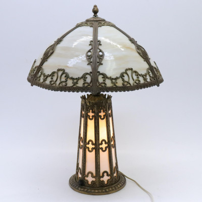 Image for Lot Salem Brothers 1918, 6 Panel Table Lamp