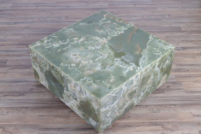 Image 4 of lot 1970s American Green Onyx Coffee Table