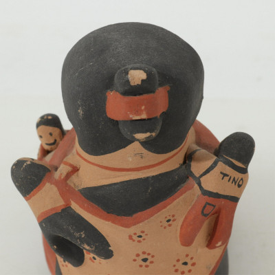 Image 6 of lot 3 New Mexican Folk Art Pottery Figures