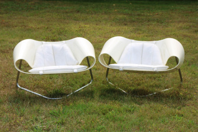Pair of Leonardi & Stagi for Bernini Ribbon Chairs