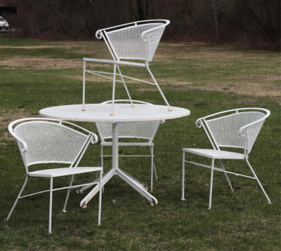 Image for Lot Painted Metal Patio Table and 4 chairs