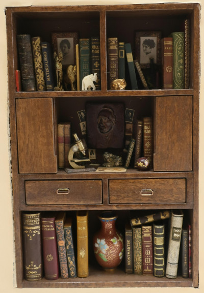 Title Ettore Sobrero Miniature Library within Book / Artist