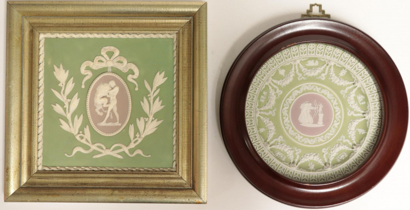 Image 1 of lot 2 Wedgwood Tri-color Plaque/Plates