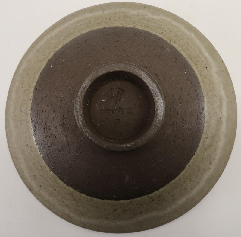 Image 6 of lot 3 Mid Century Ceramic Platter/Bowls