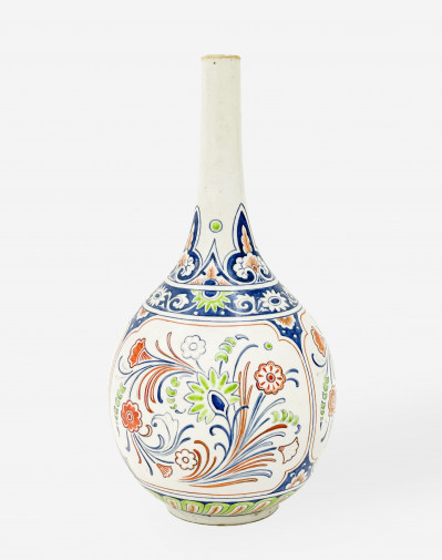 Title Doulton Lambeth - Carrara Ware Vase / Artist