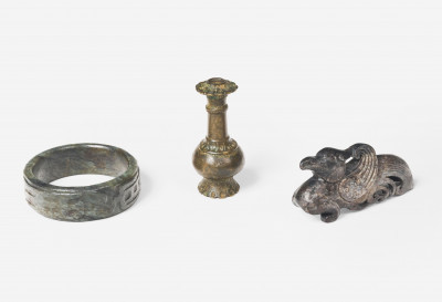 Group of Jade Bangle, Jade Bird, and Small Bronze Vase, 19th/20th Century