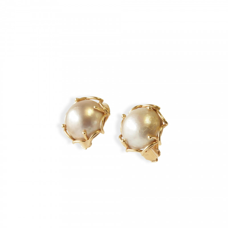 Image 2 of lot 14K and Mobe Pearl Earrings