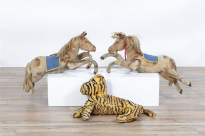 Image for Lot Steiff Vintage Horses and Tiger Stuffed Toys