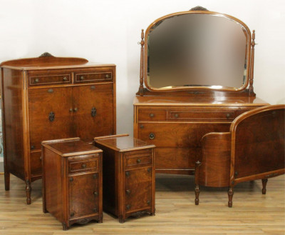 Image for Lot 5 Pc. Walnut Bedroom Suite
