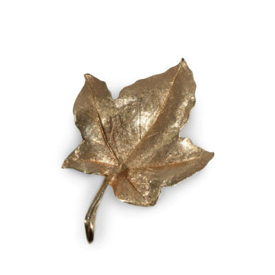 Image for Lot 18K Yellow Gold Maple Leaf Brooch