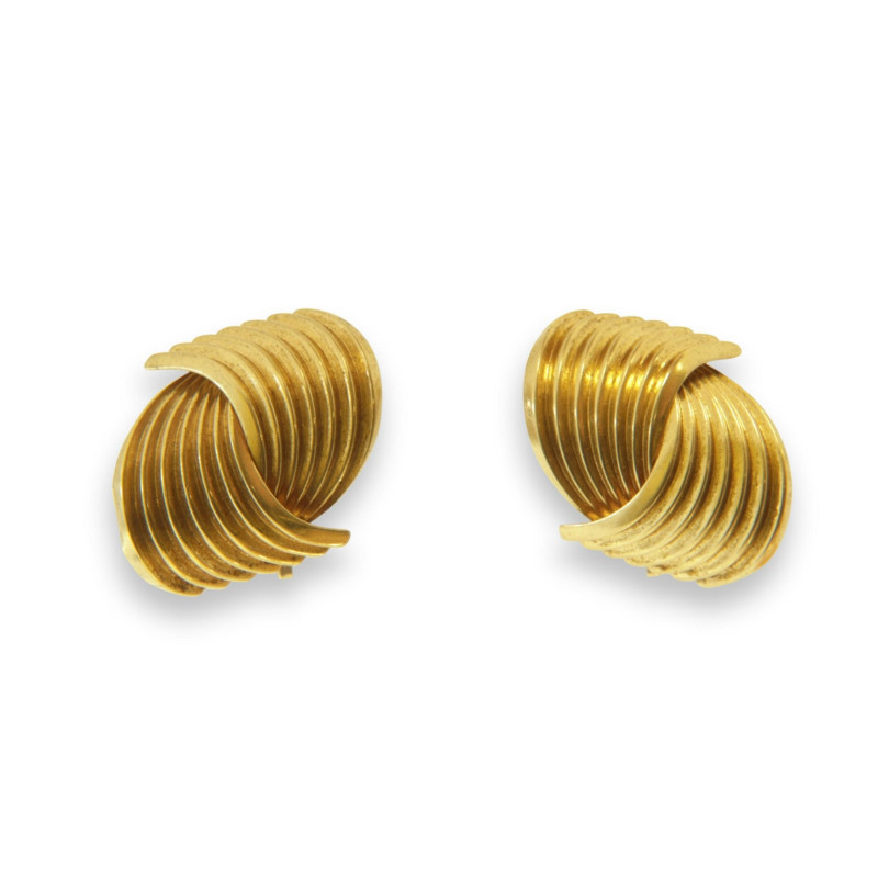 Image 3 of lot 14K Yellow Gold Corrugated Earrings & Brooch