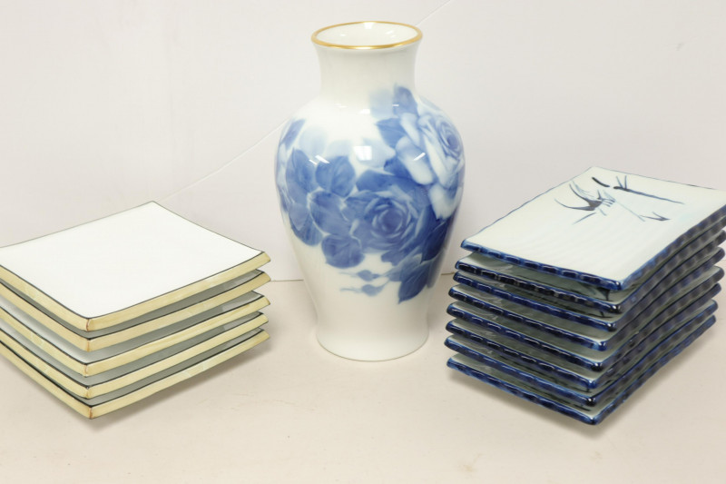 Image 3 of lot 20th C. Asian Porcelain/Ceramics Serving Pieces