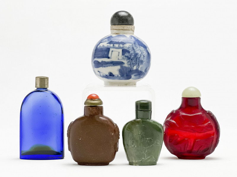 Image 1 of lot 4 Chinese Snuff Bottles and a Perfume Bottle, Group of 5