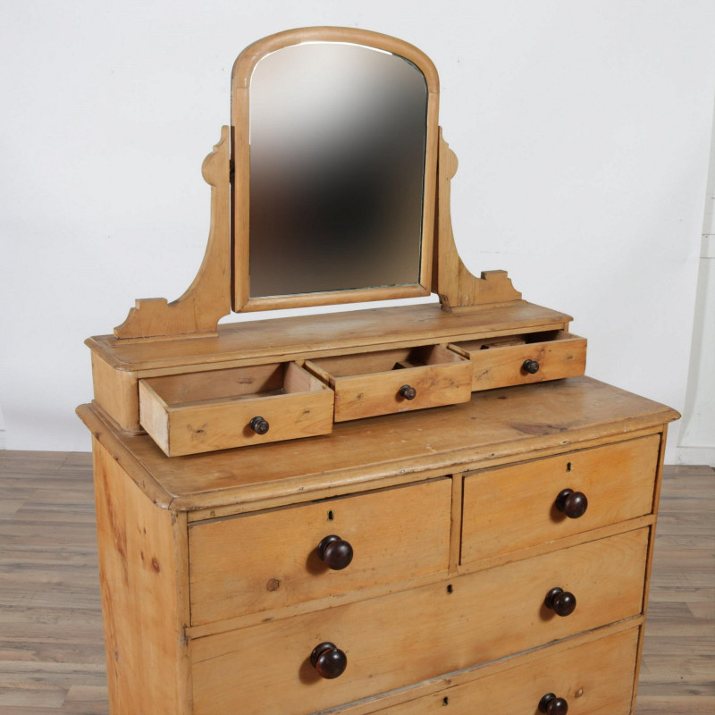 Image 3 of lot 19th C. American Pine Dresser with Mirror