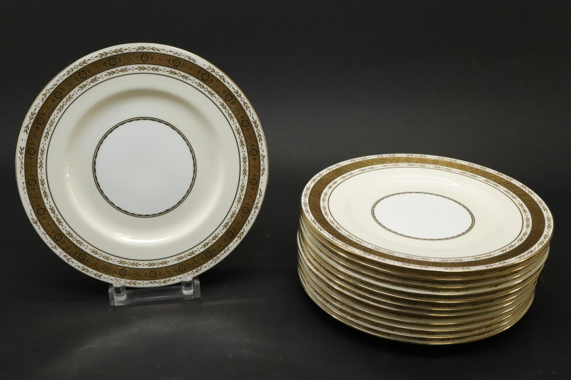Image 7 of lot 12 Mintons  12 Cauldron Porcelain Dinner Plates