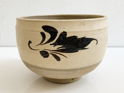 Title Chinese Cizhou Type Stoneware Bowl / Artist