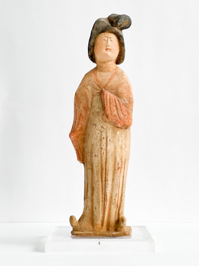 Title Chinese Painted Pottery Figure of a Court Lady / Artist