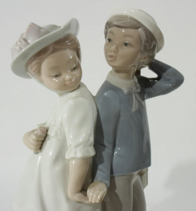 Image 2 of lot 4 Lladro Young Couples