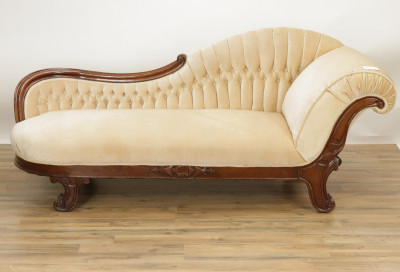Image for Lot Late Victorian Carved Mahogany Recamier