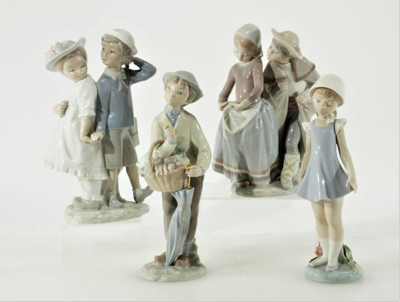 Image 1 of lot 4 Lladro Young Couples