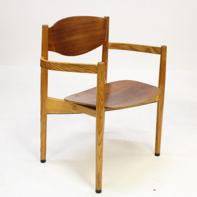 Image 3 of lot 3 Jens Risom Wooden Armchairs