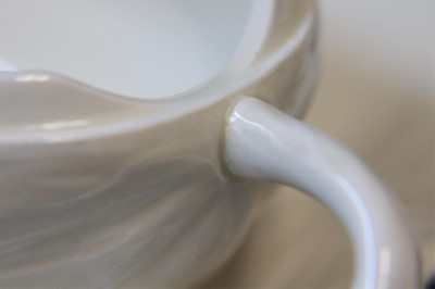 Image 4 of lot 3 Wedgwood Creamware/Porcelain Vessels