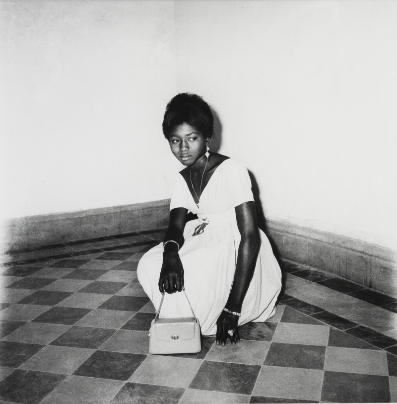 Malick Sidibé - Avec Mon Sac, Bagues et Bracelets ((1968/1998))