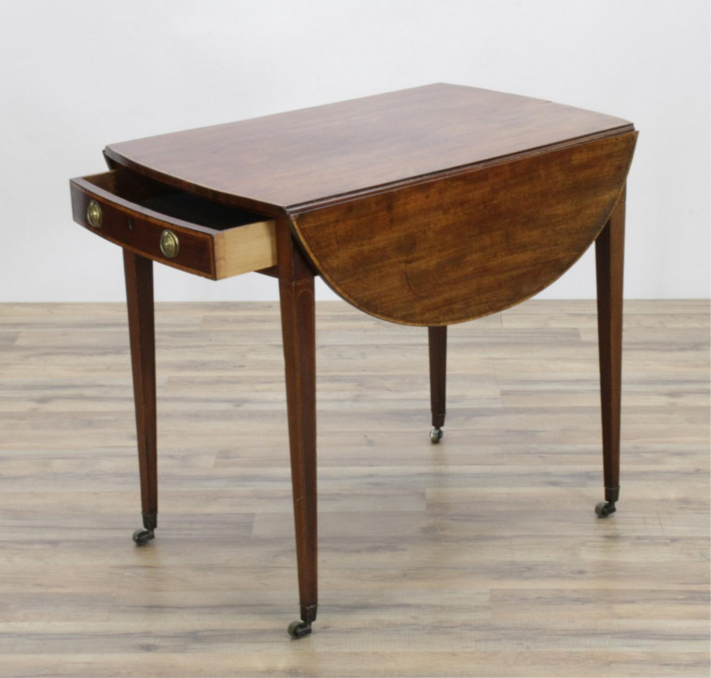 Image 2 of lot 19th C English Pembroke One Drawer Dropleaf Table